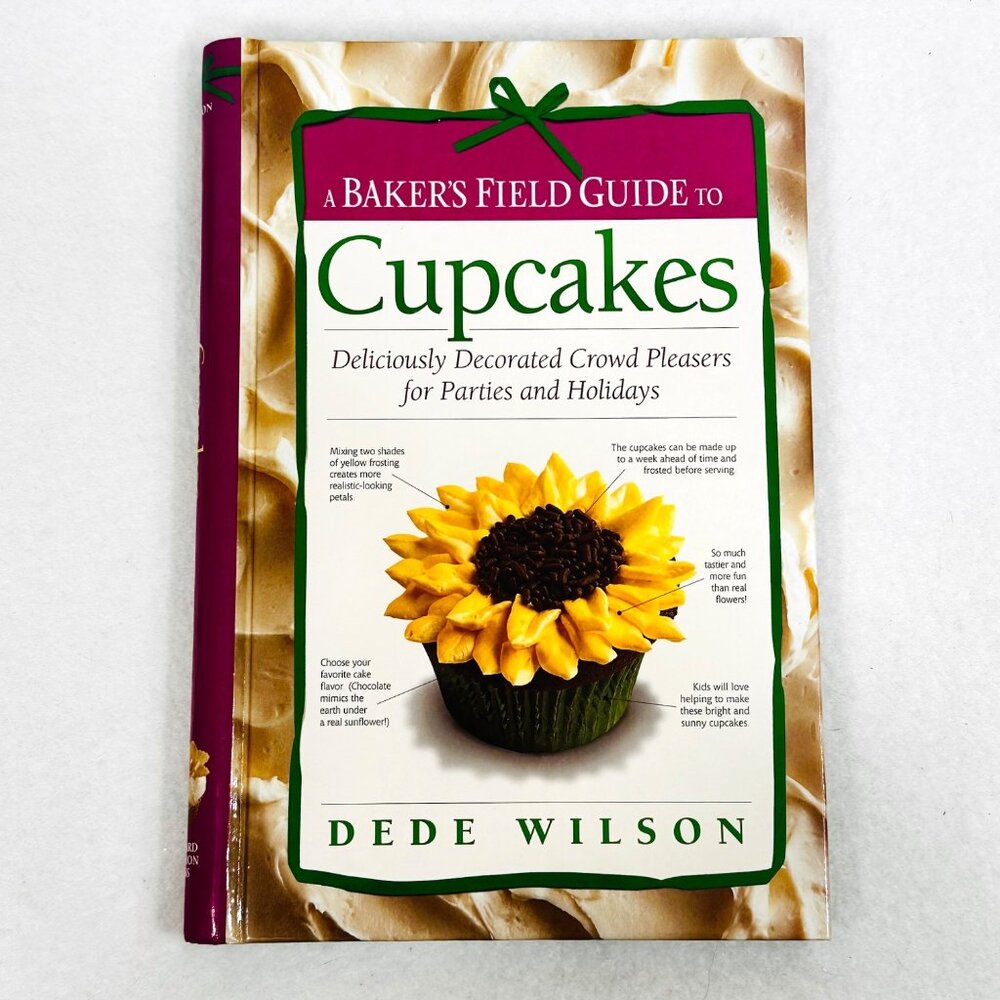 Cupcake Cookbook - Baker's Field Guide - Over 60 Cupcake Recipes for Every Occas